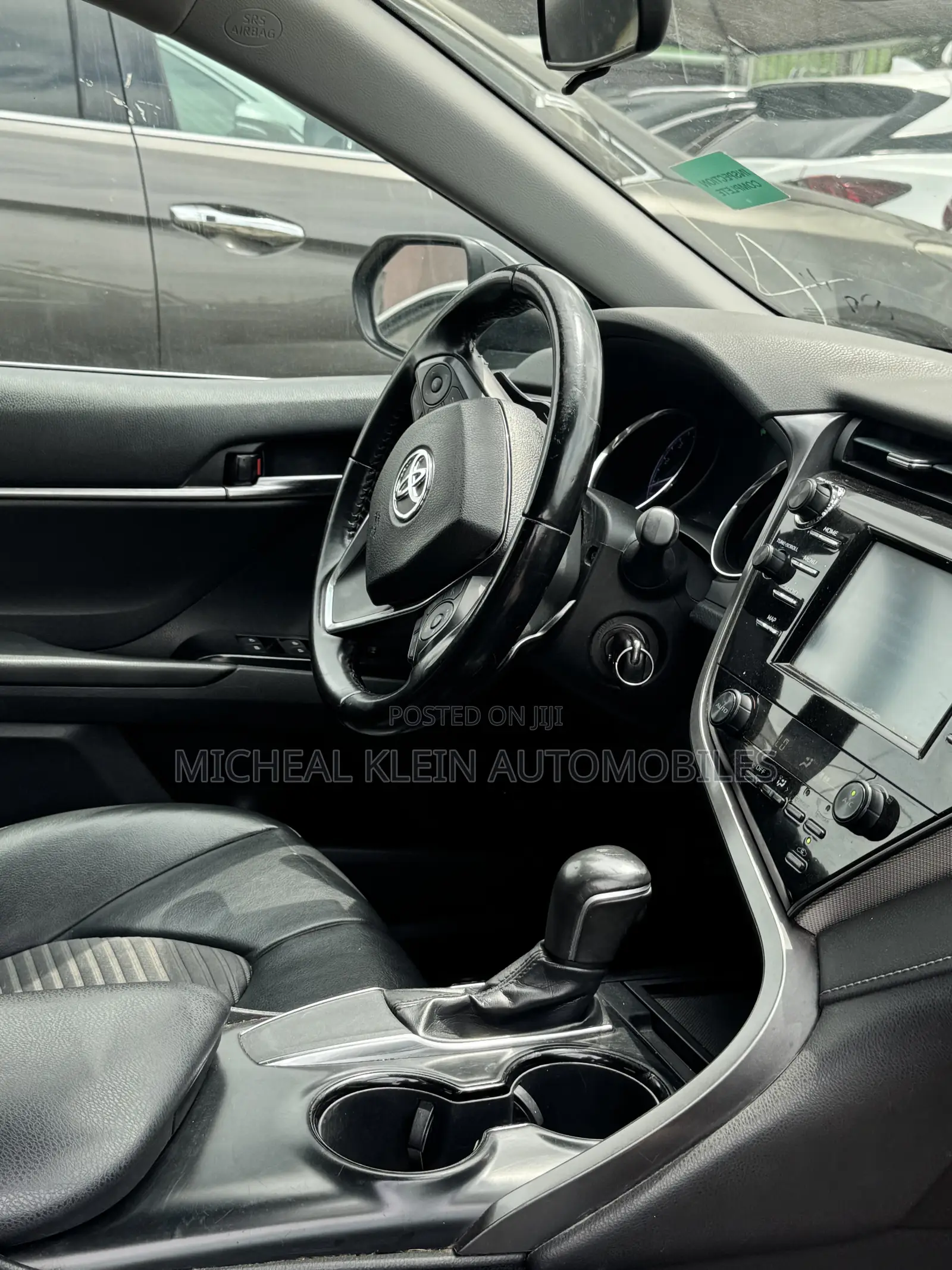 Toyota Camry SE (2.5L 4cyl 8A) 2019 Black