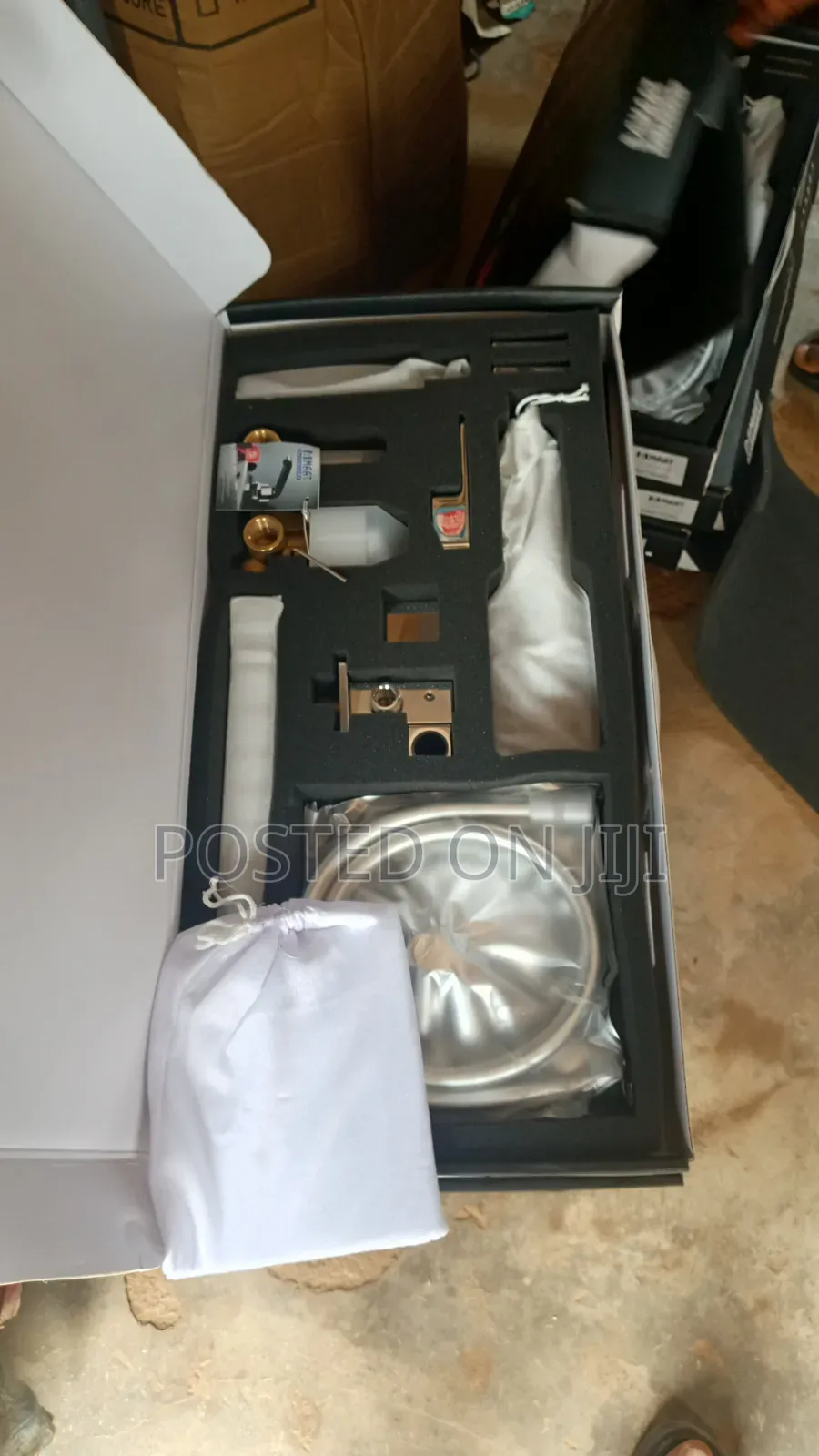 Mmaat 5 Way's Conduit Shower
