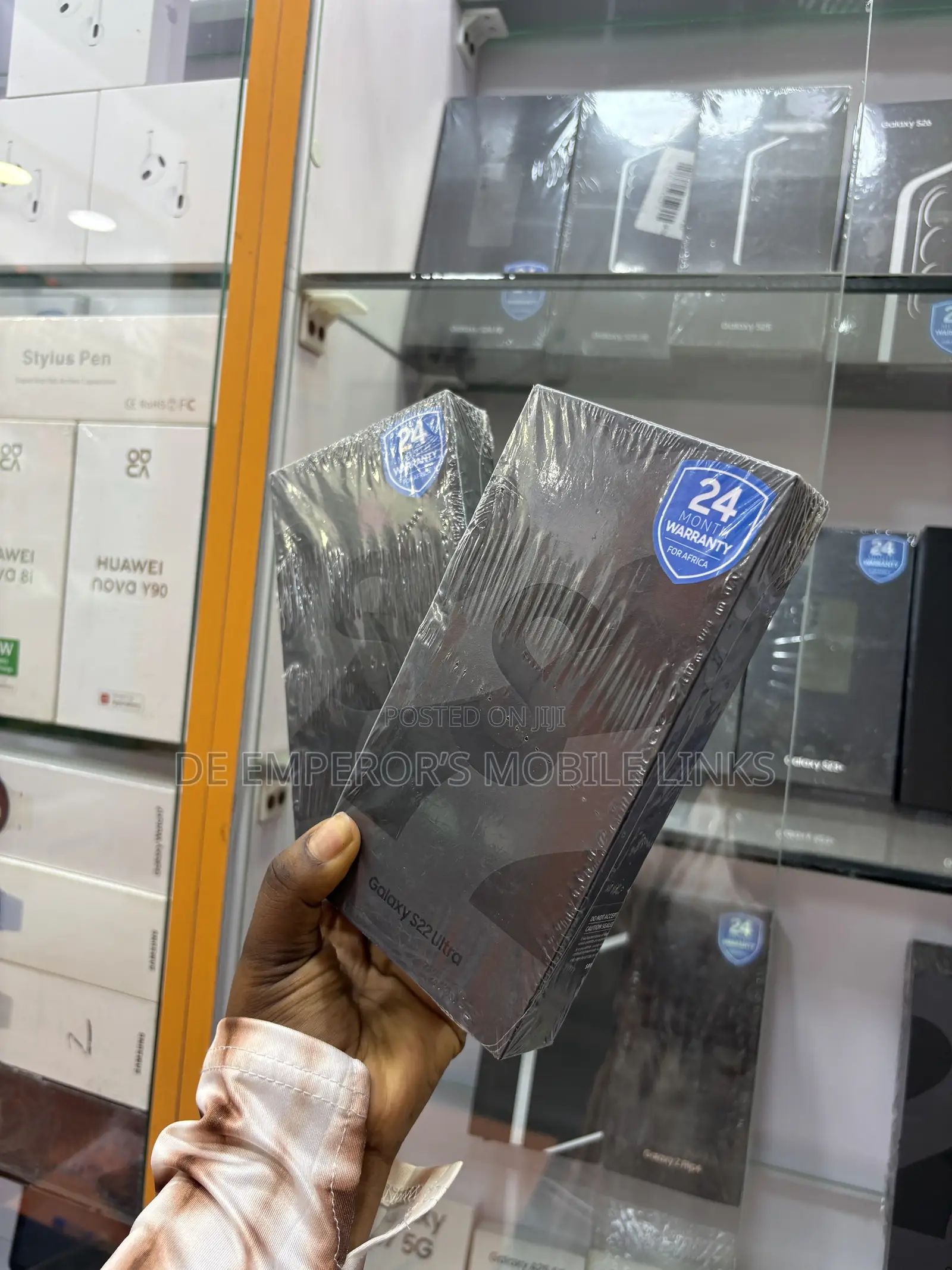 New Samsung Galaxy S22 Ultra 256 GB