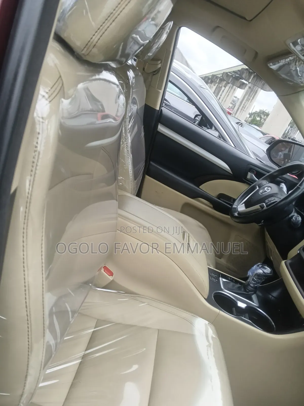 Toyota Highlander XLE 2019 Brown