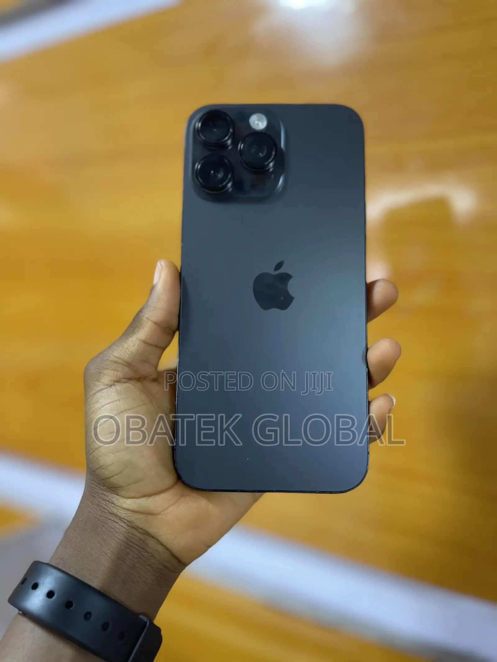 Apple iPhone 16 Pro Max 256 GB Gray
