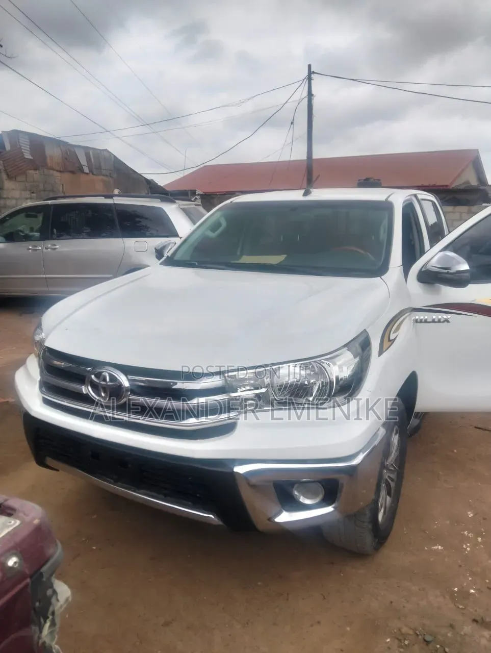 Toyota Hilux 2019 White