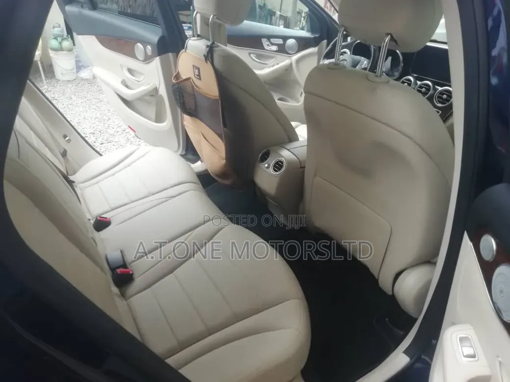 Mercedes-Benz GLC-Class 2017 Black