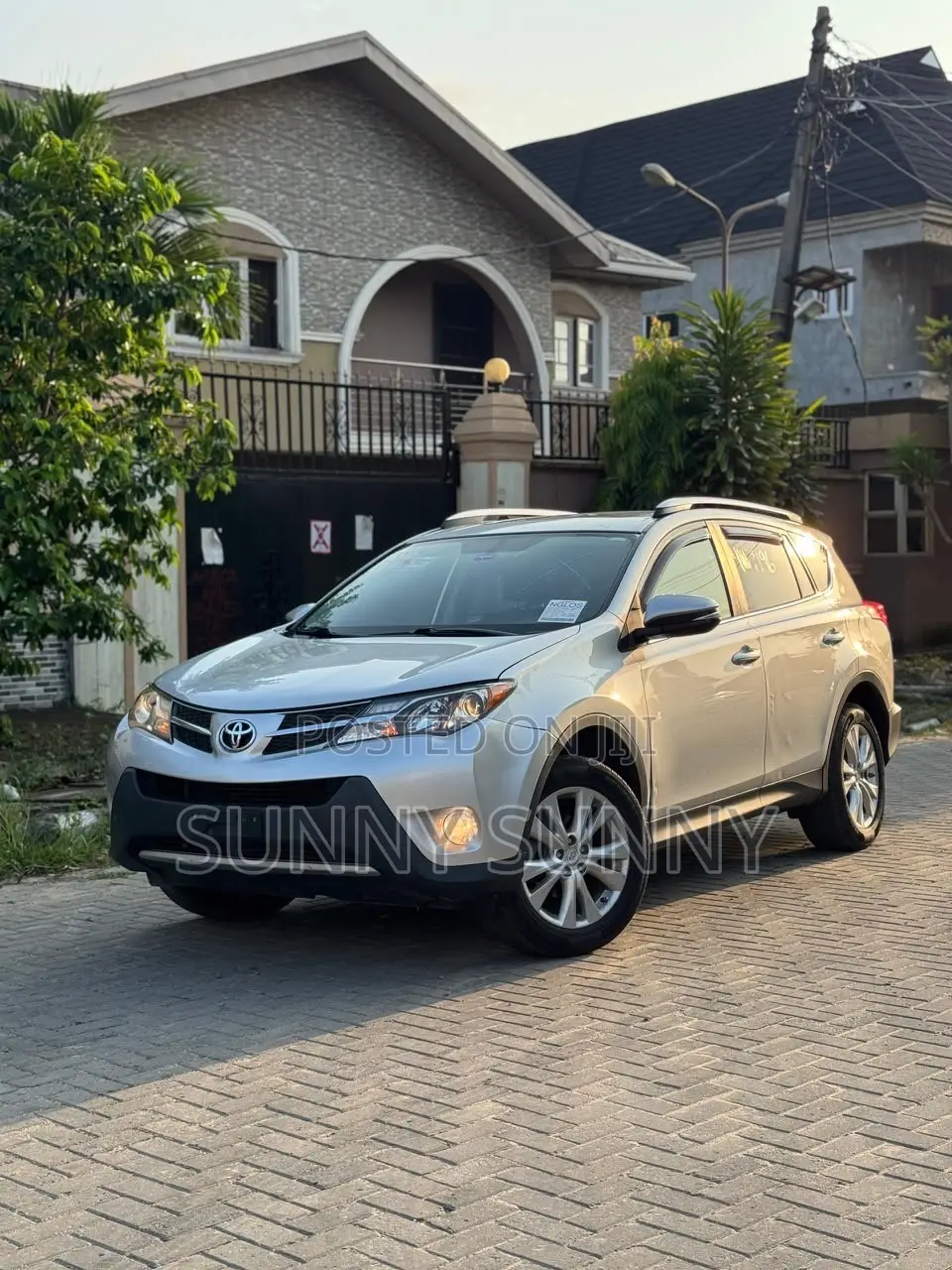 Toyota RAV4 2015 Silver