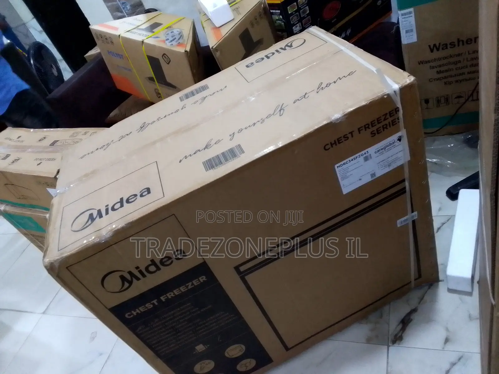 The Midea MDRC345FZG43 350-Litre 190V Chest Freezer Can Preserve Suita