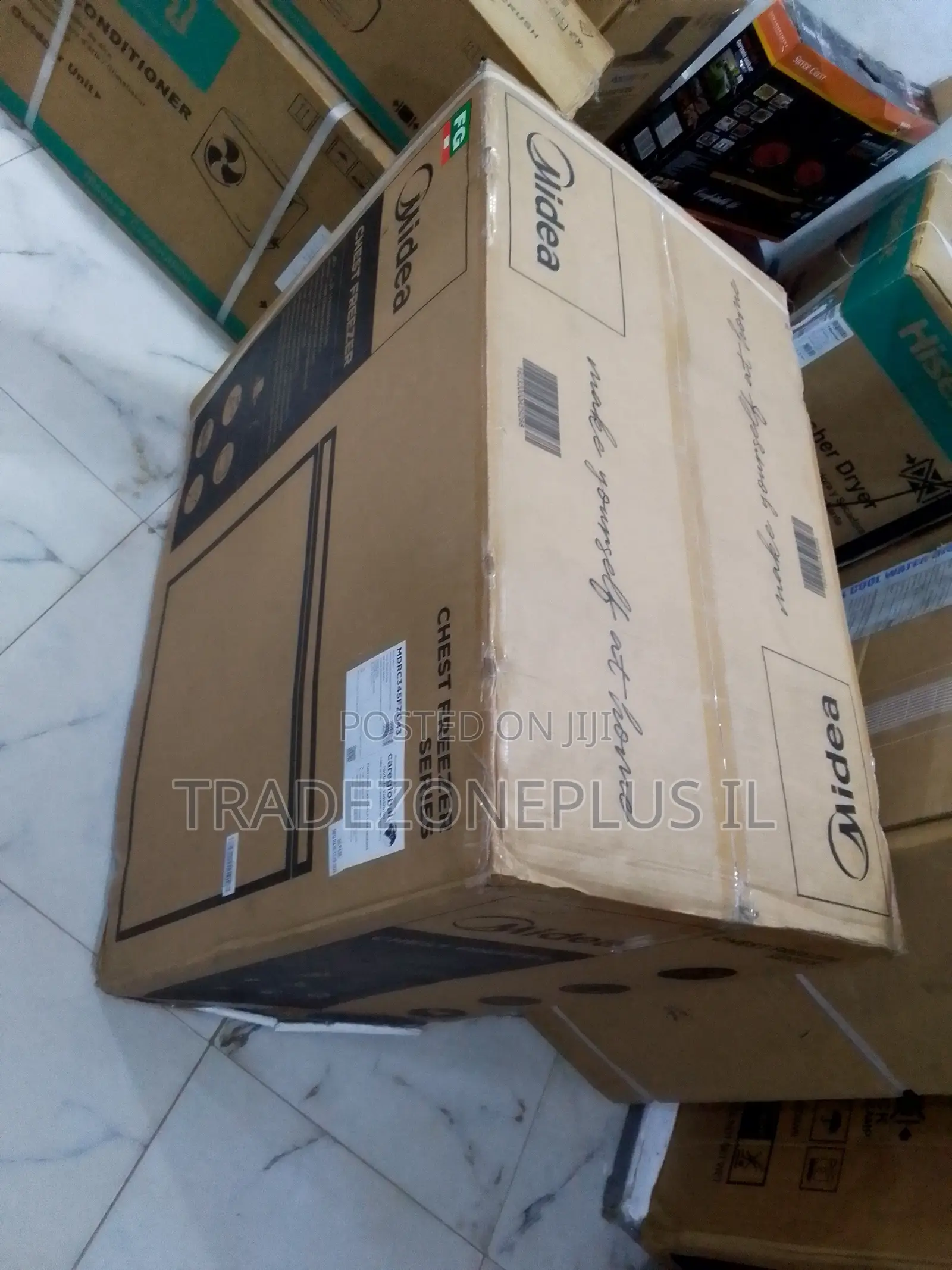 The Midea MDRC345FZG43 350-Litre 190V Chest Freezer Helps Families Mai