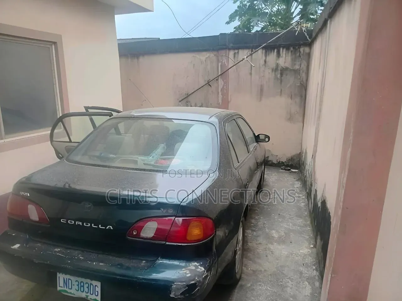 3bdrm Block of Flats in Chris Connections, Ejigbo / Ejigbo for sale