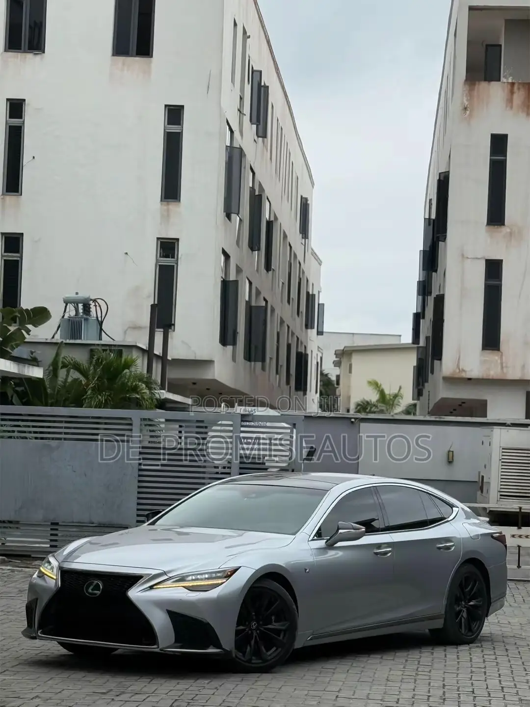 Lexus LS 2024 Silver