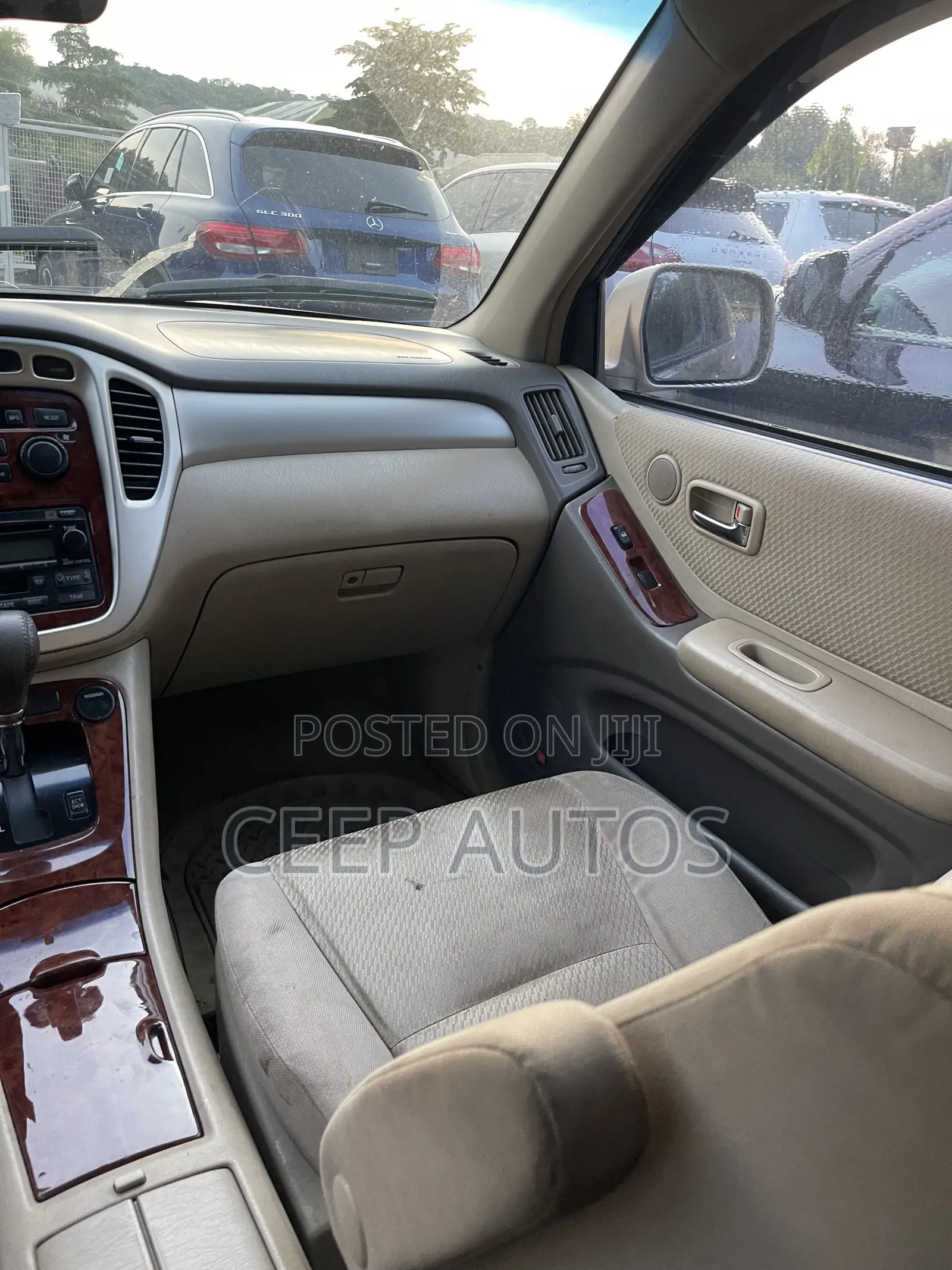 Toyota Highlander 2004 Gold