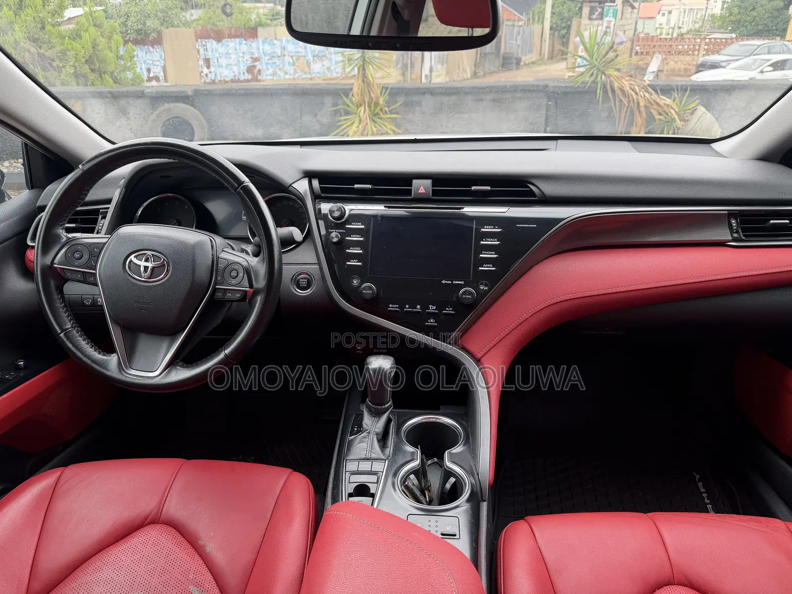 Toyota Camry XSE (2.5L 4cyl 8A) 2019 White