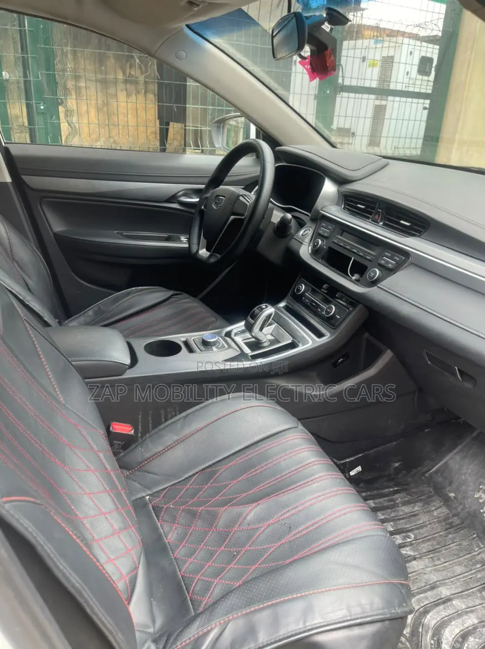 Geely Emgrand EV450 2020 White