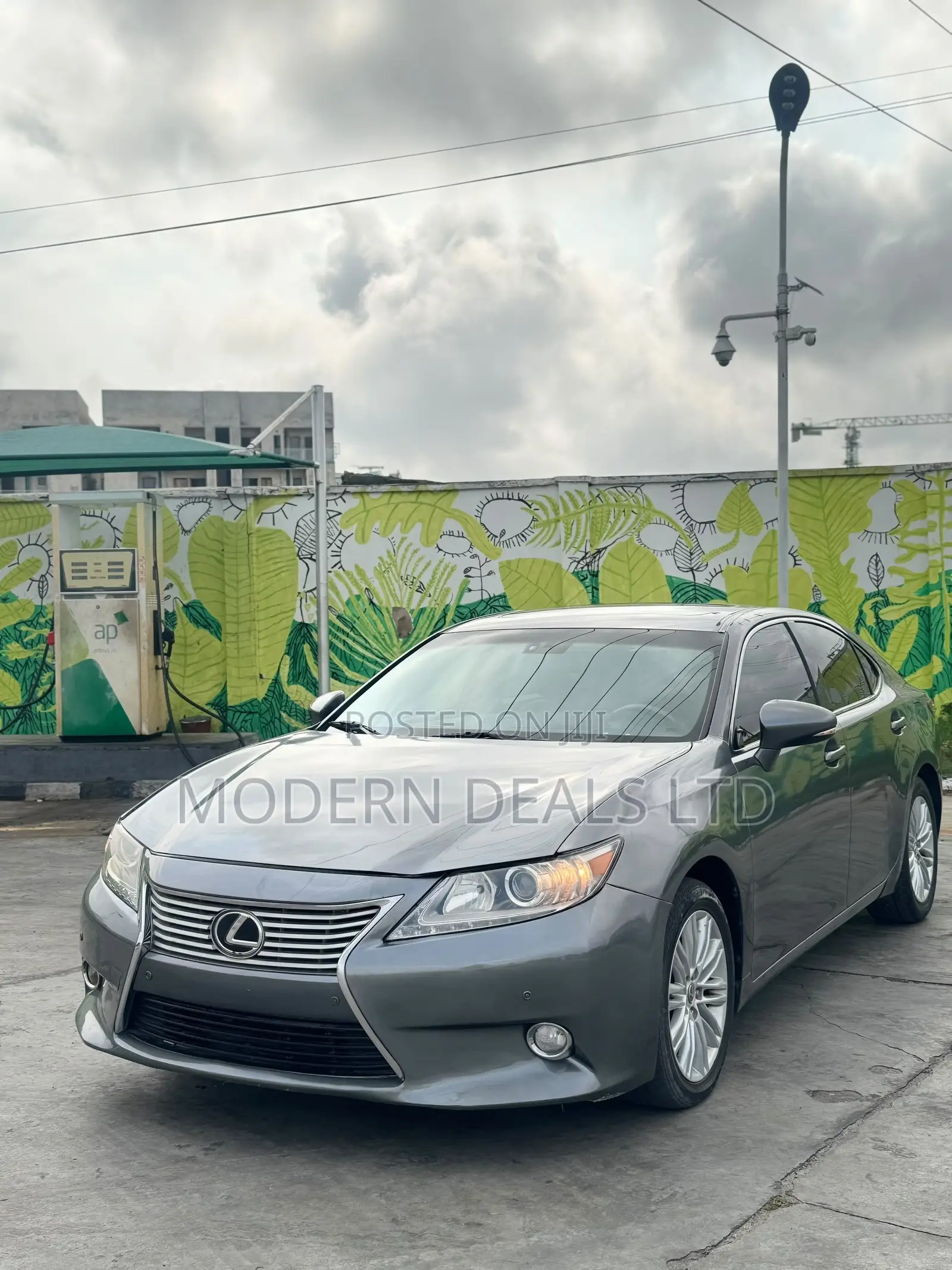 Lexus ES 350 FWD 2014 Gray