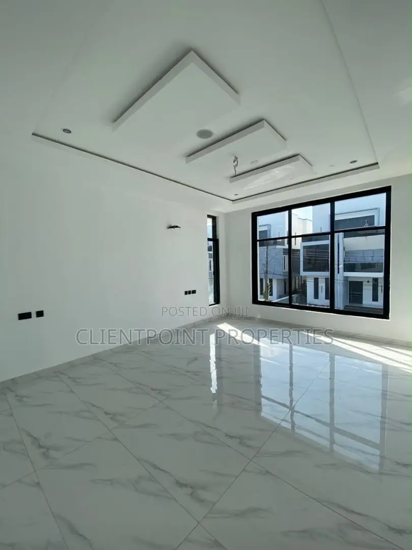 Furnished 5bdrm Duplex in Orchid, Lekki Phase 2 for sale
