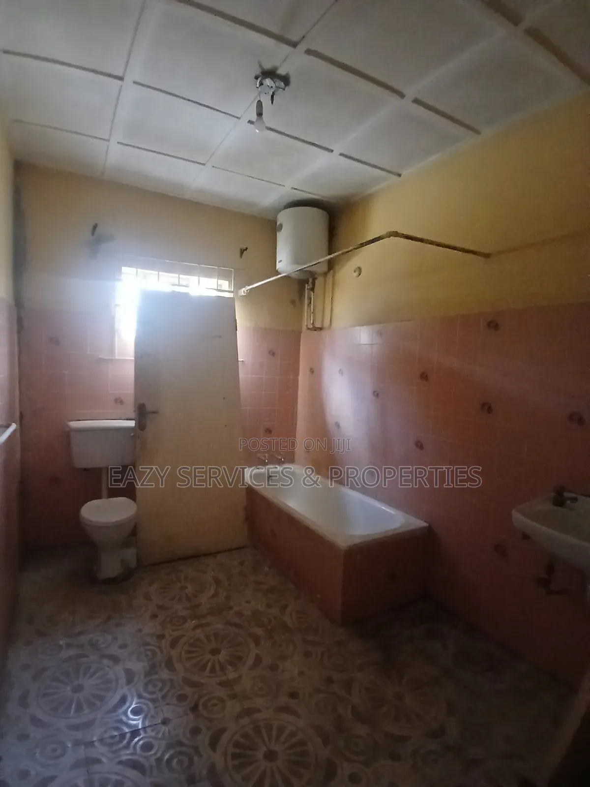 1bdrm Shared Apartment in Gated And Secured, Ado / Ajah for rent
