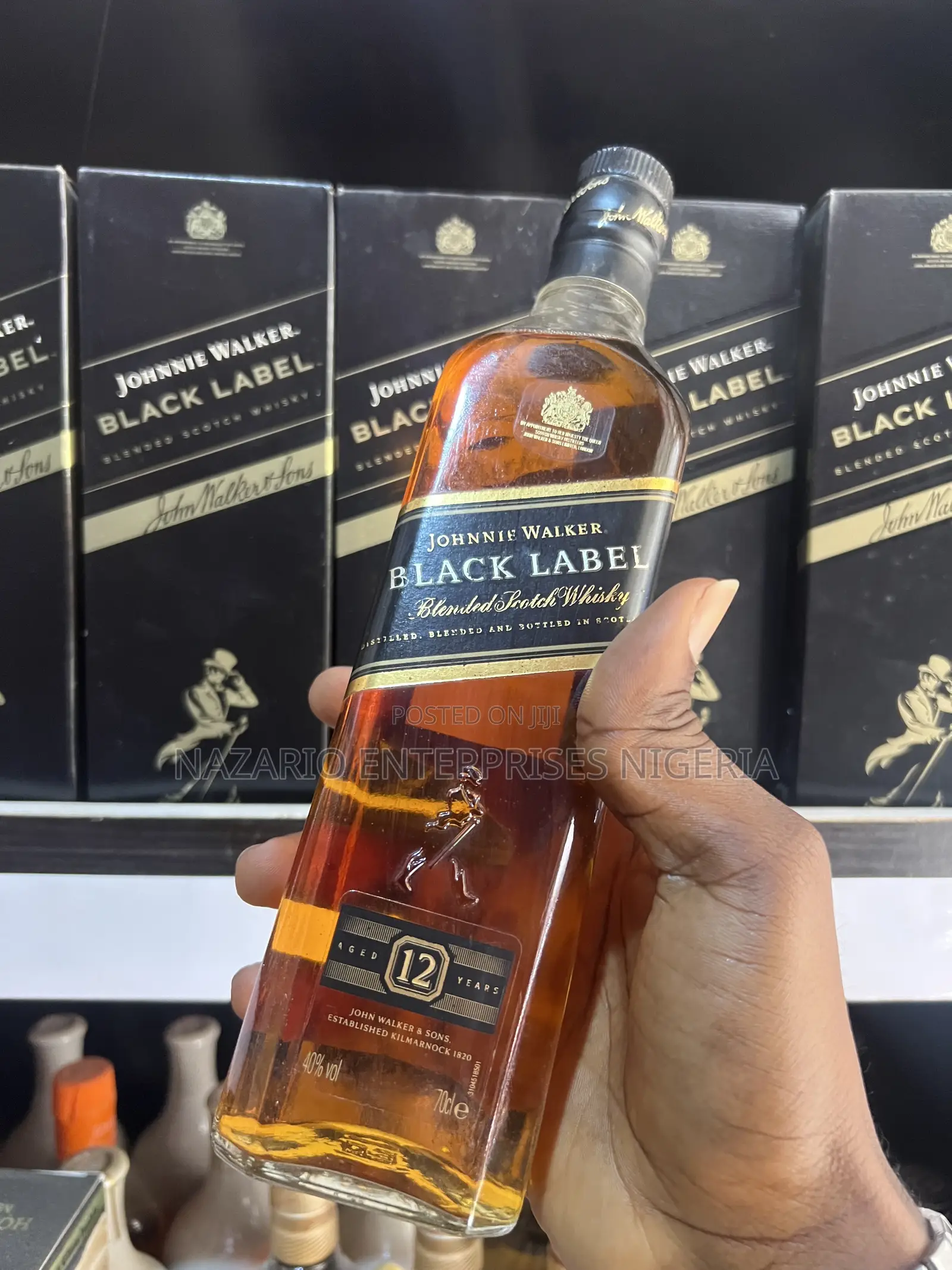 Johnnie Walker Black Label 700ml – By 12 Bottles