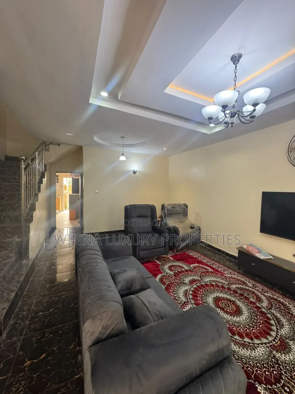 3bdrm Townhouse/Terrace in Ministry Of Defence, Lugbe District for sale