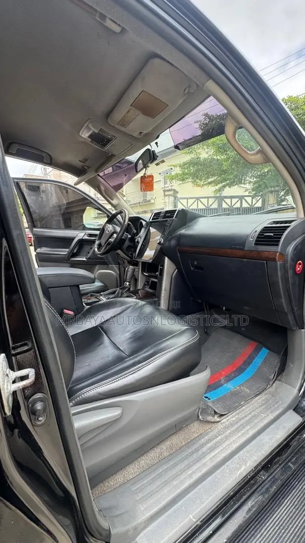 Toyota Land Cruiser Prado 2.7 i 2010 Black