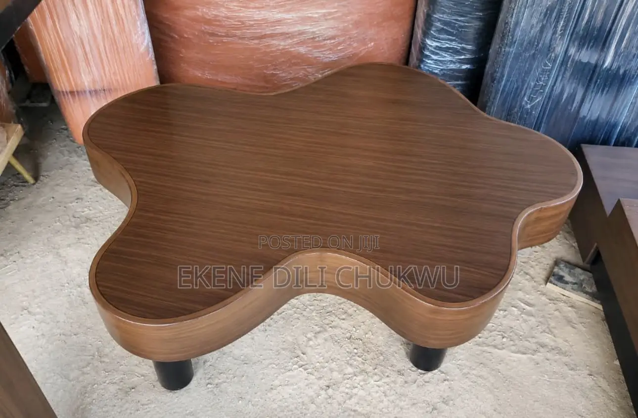 Luxury Organic-Shaped Coffee Table