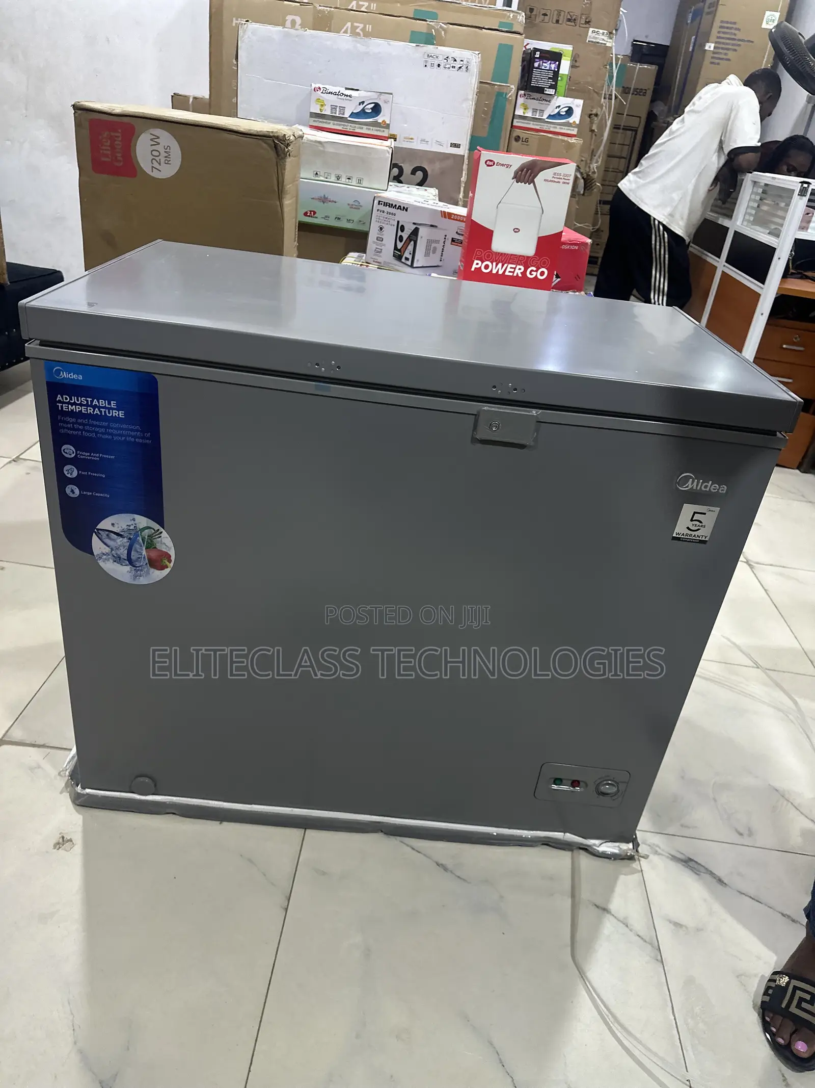 Midea 250L Storage Chest Freezer [MDRC34SFZG43]