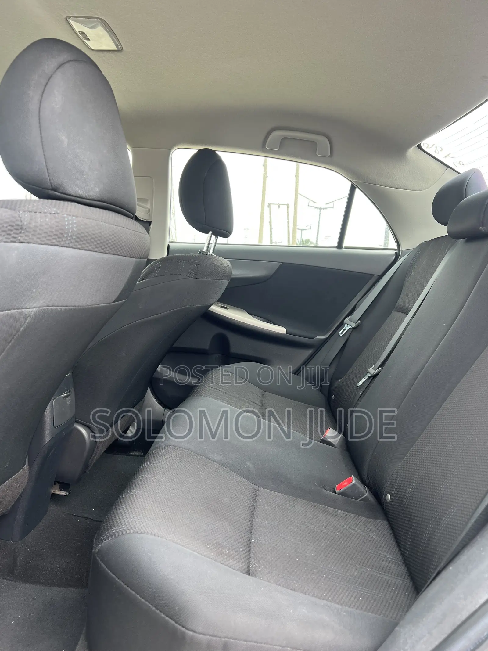 Toyota Corolla 2011 Silver