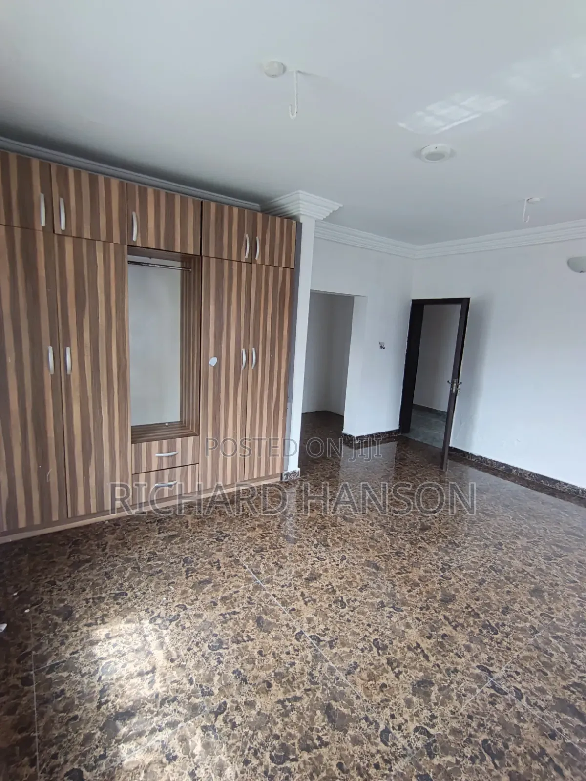 3bdrm Apartment in Blenco, Sangotedo for rent