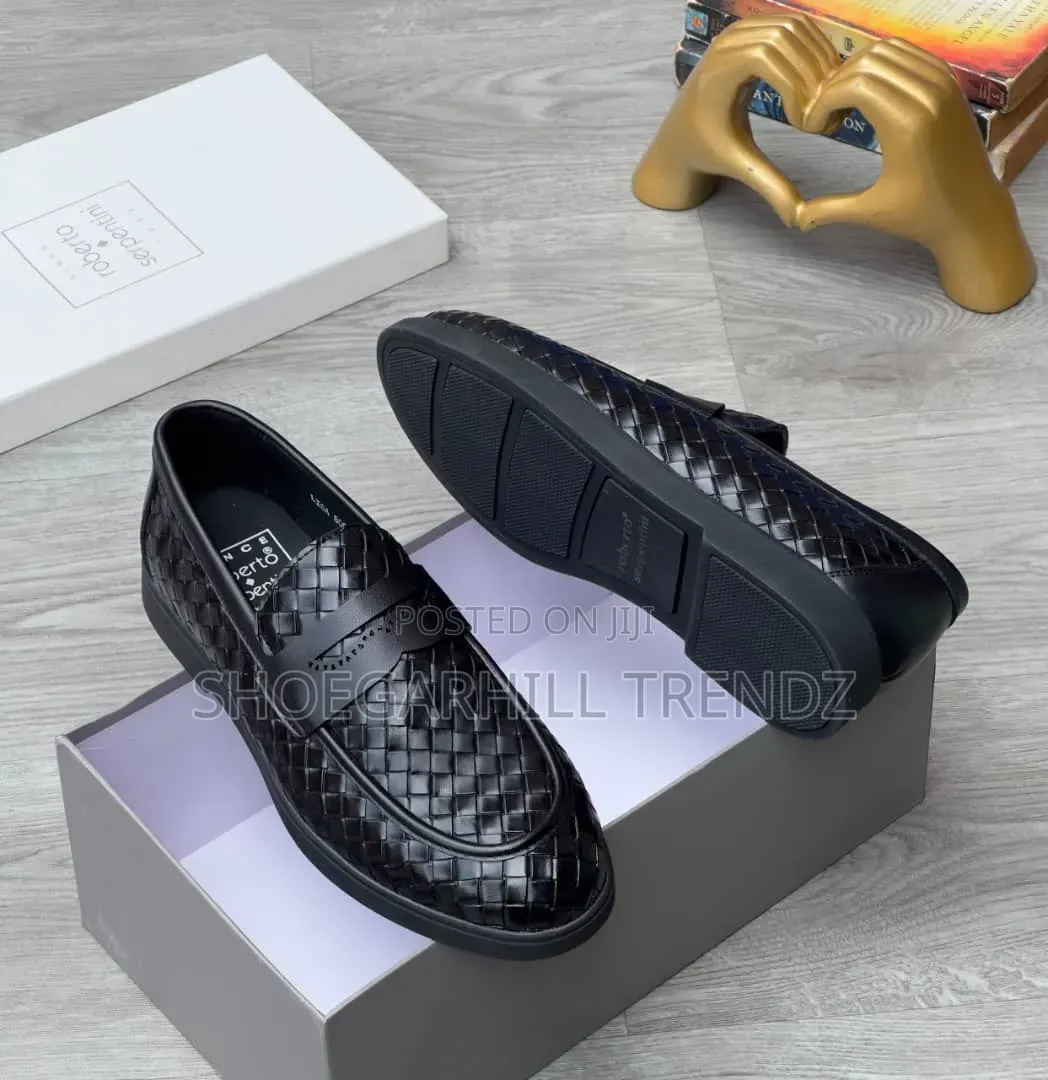Men's Quality Loafers Available in Black and Brown | Comfortable Soles