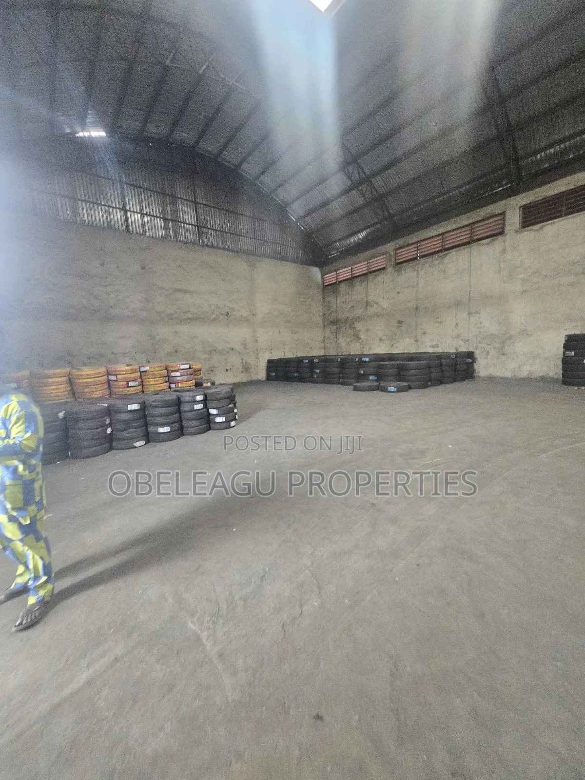 Big Warehouse for Lease