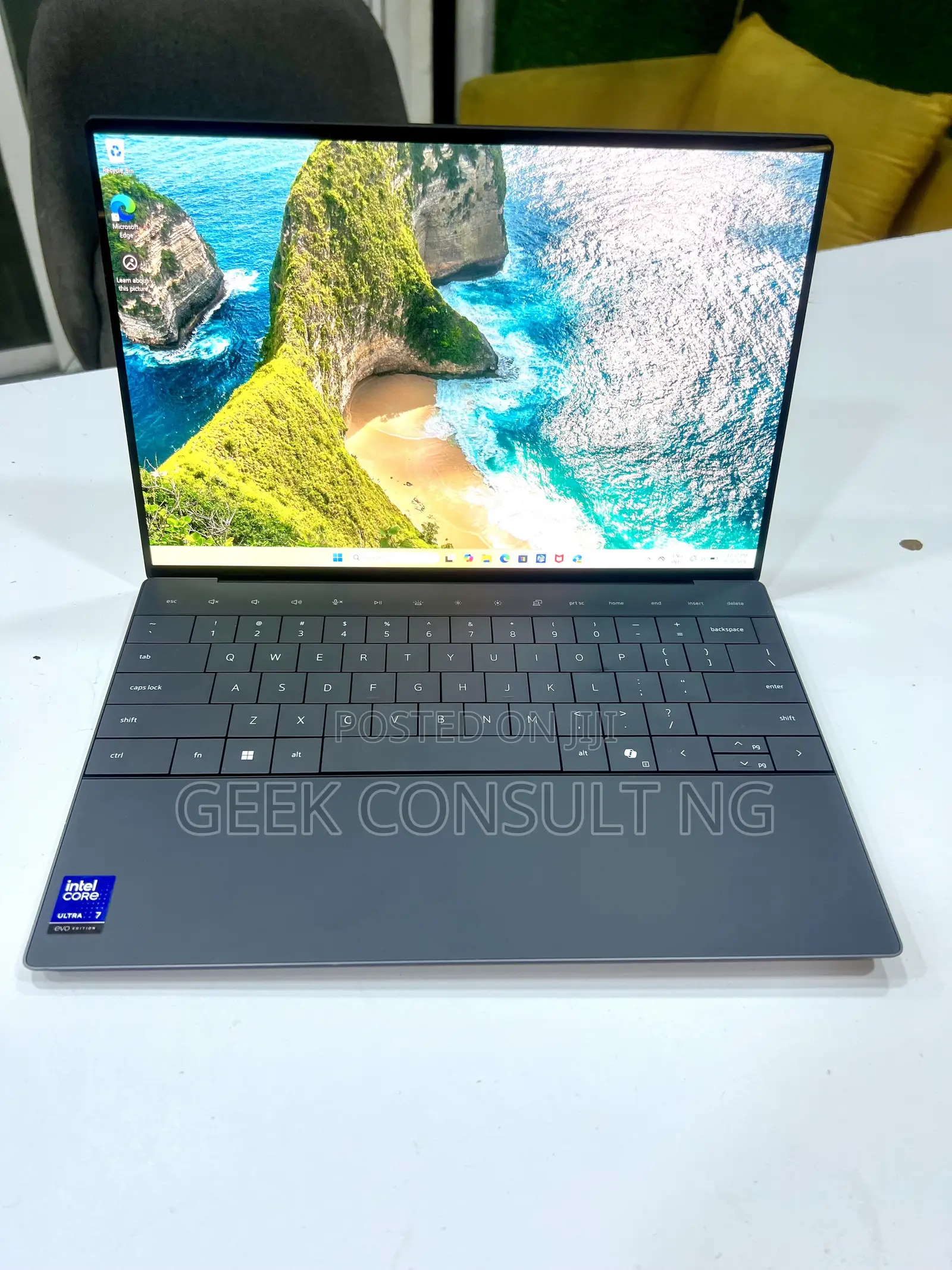 Laptop Dell XPS 13 (9350) 32GB Intel Core Ultra 7 SSD 1T