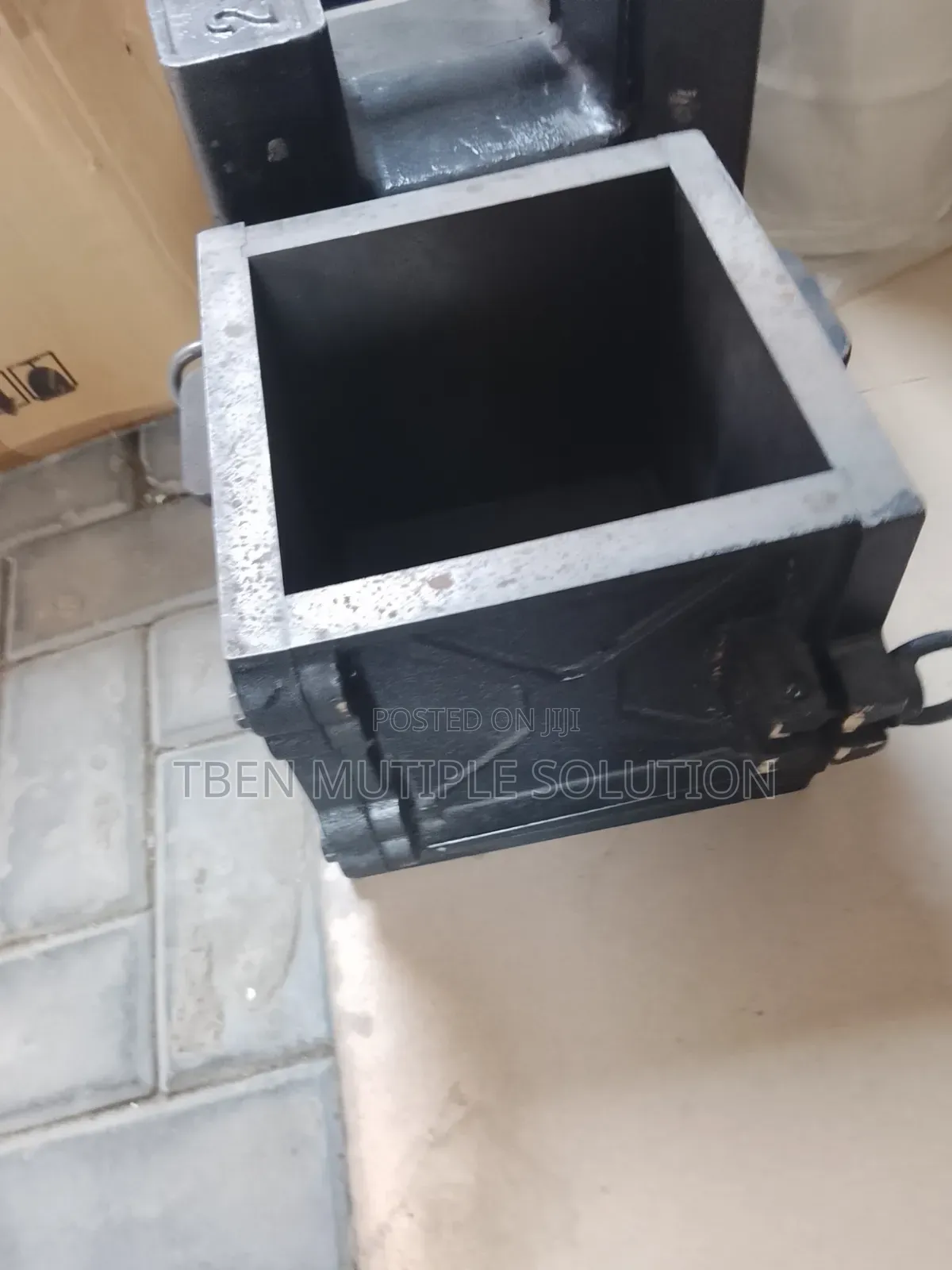 150mm Cast Iron Concrete Test Cube Mould,