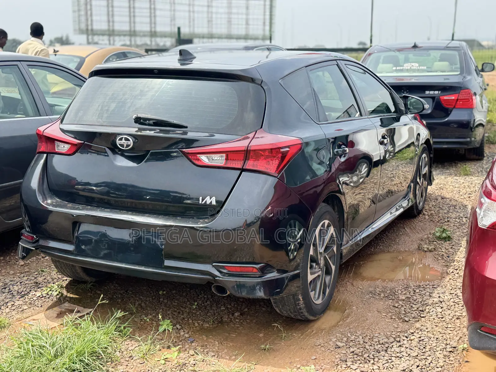 Scion iM Base 2016 Black