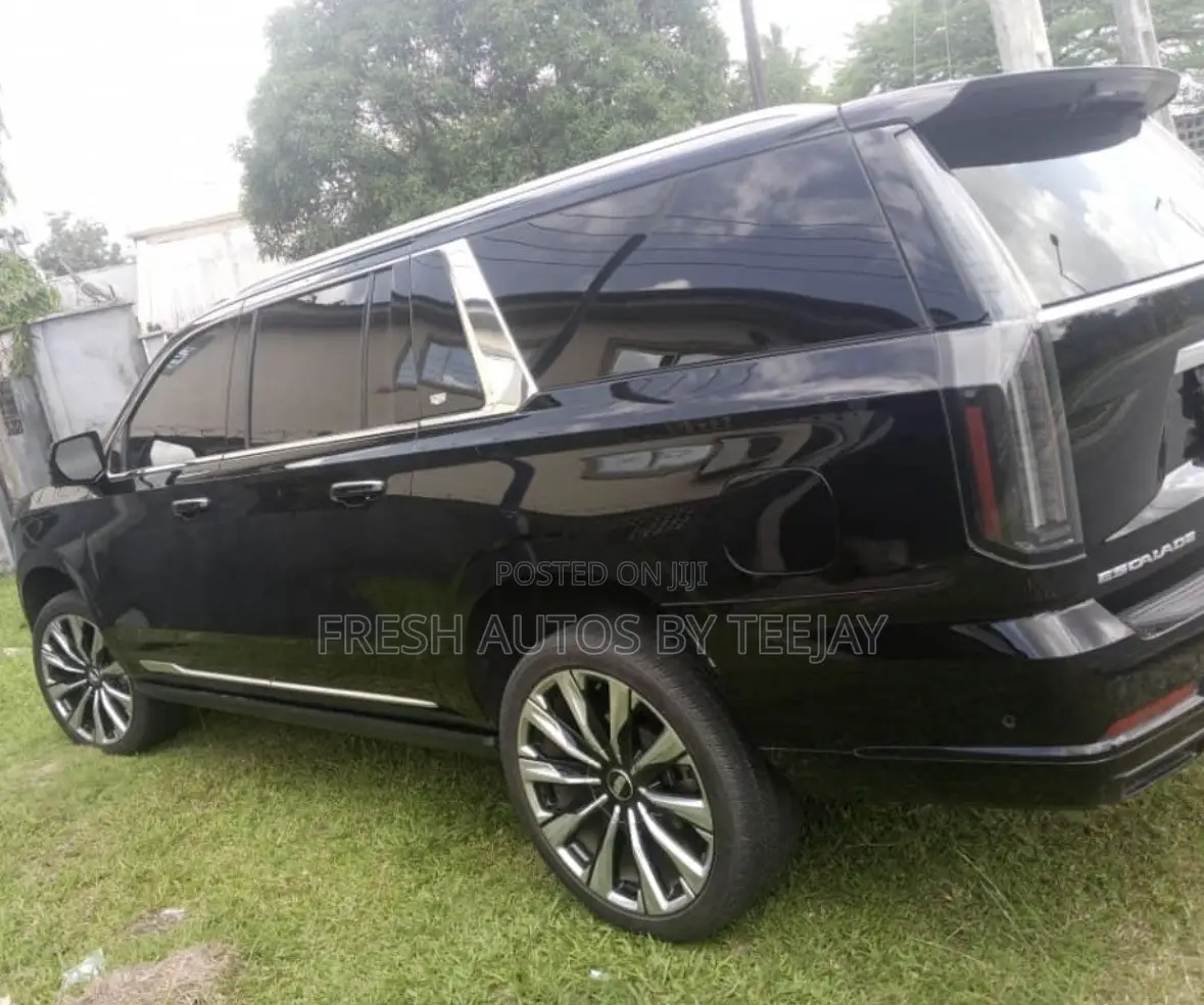 New Cadillac Escalade RWD 4dr Premium Luxury Platinum 2025 Black