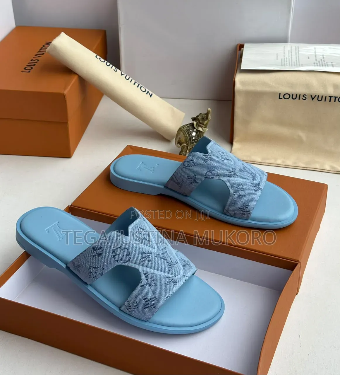 Luxury Louis Vuitton Men's Pam Slippers