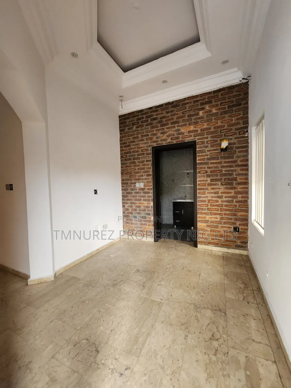 5bdrm Duplex in Lekki Phase1 for rent