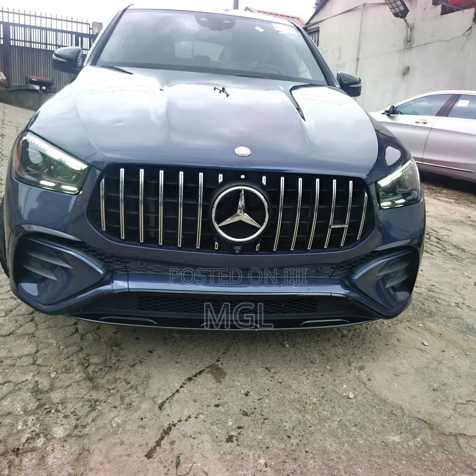 Mercedes-Benz GLE-Class 2023 Blue