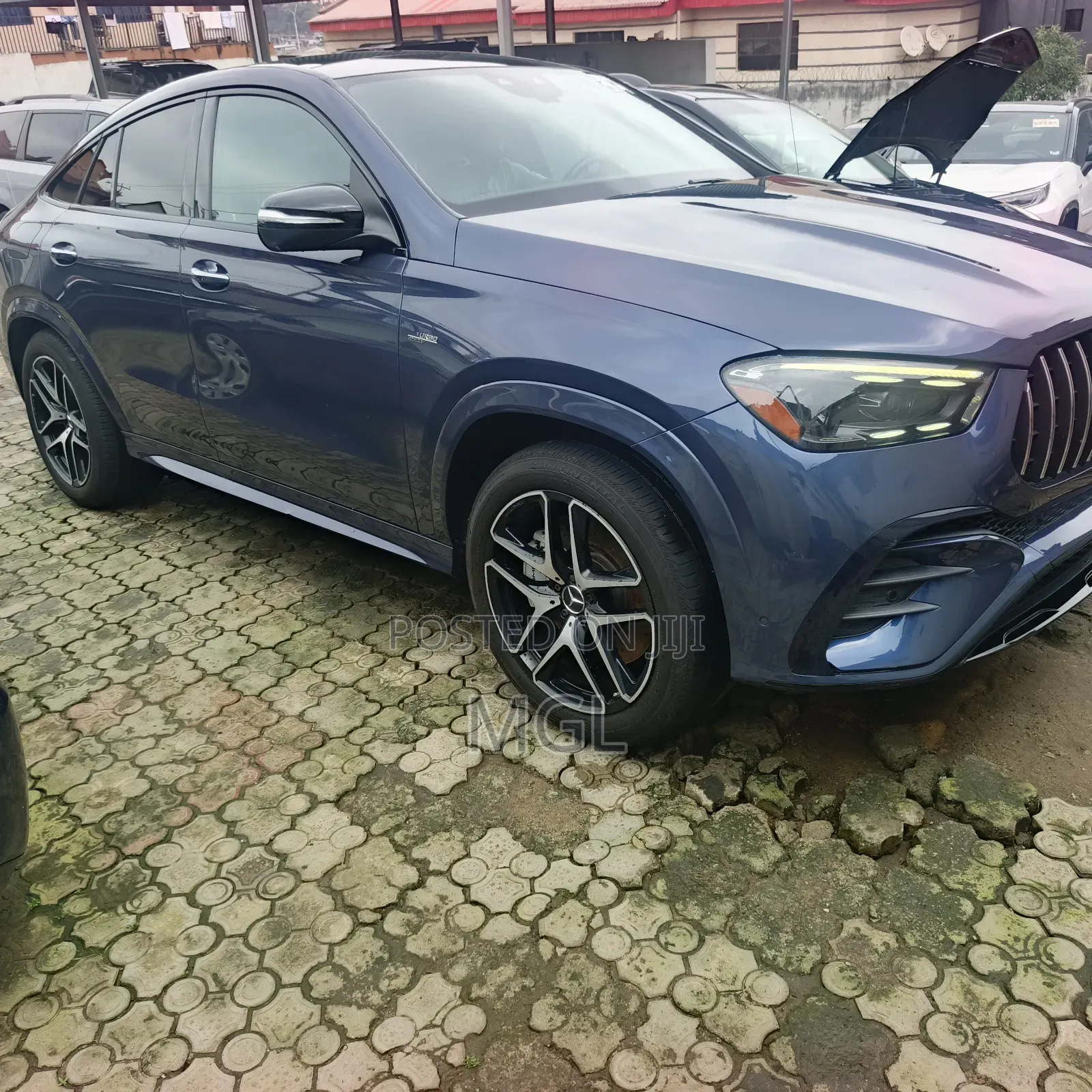 Mercedes-Benz GLE-Class 2023 Blue