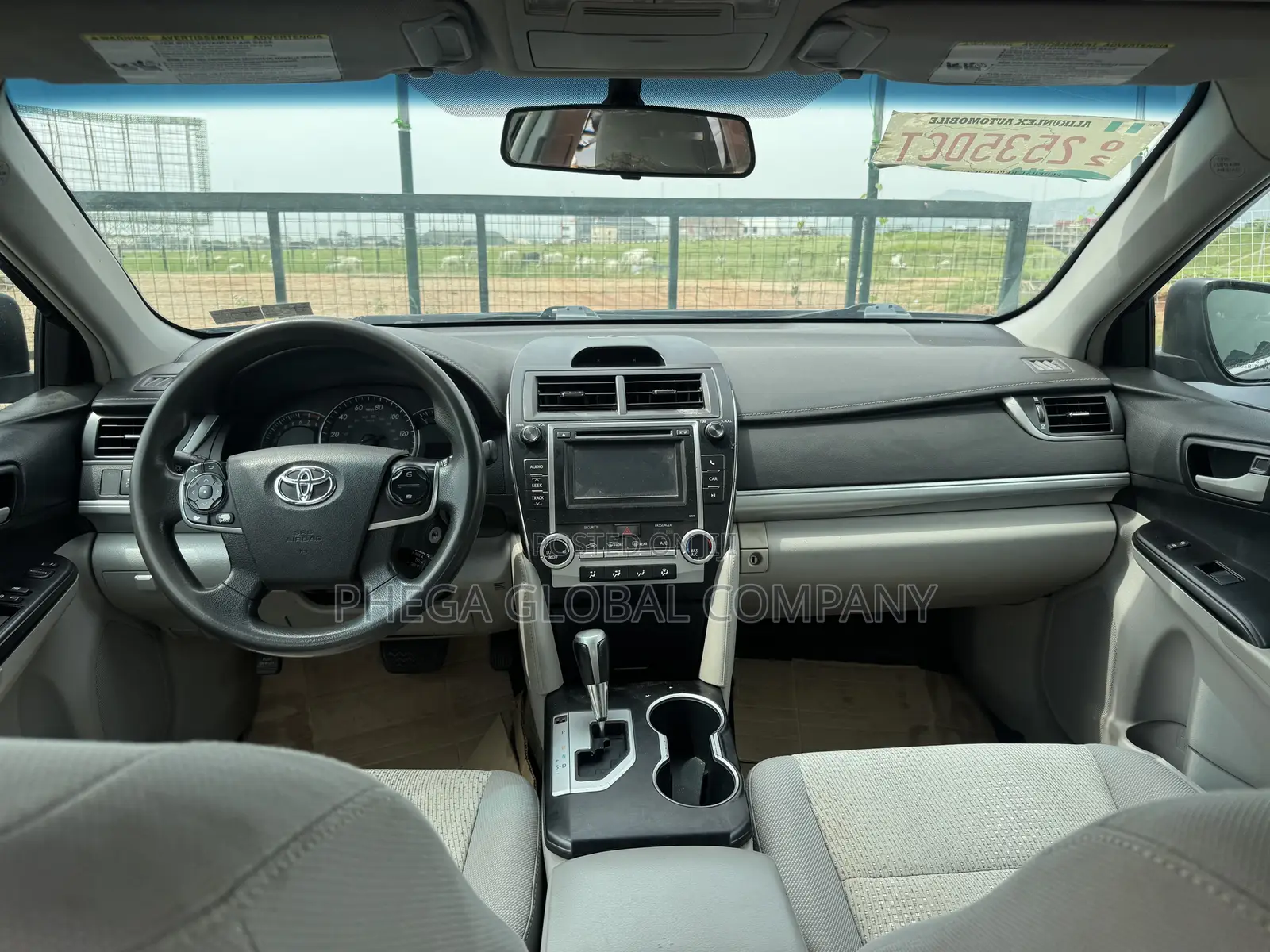 Toyota Camry LE 4dr Sedan (2.5L 4cyl 6A) 2013 Matt Black