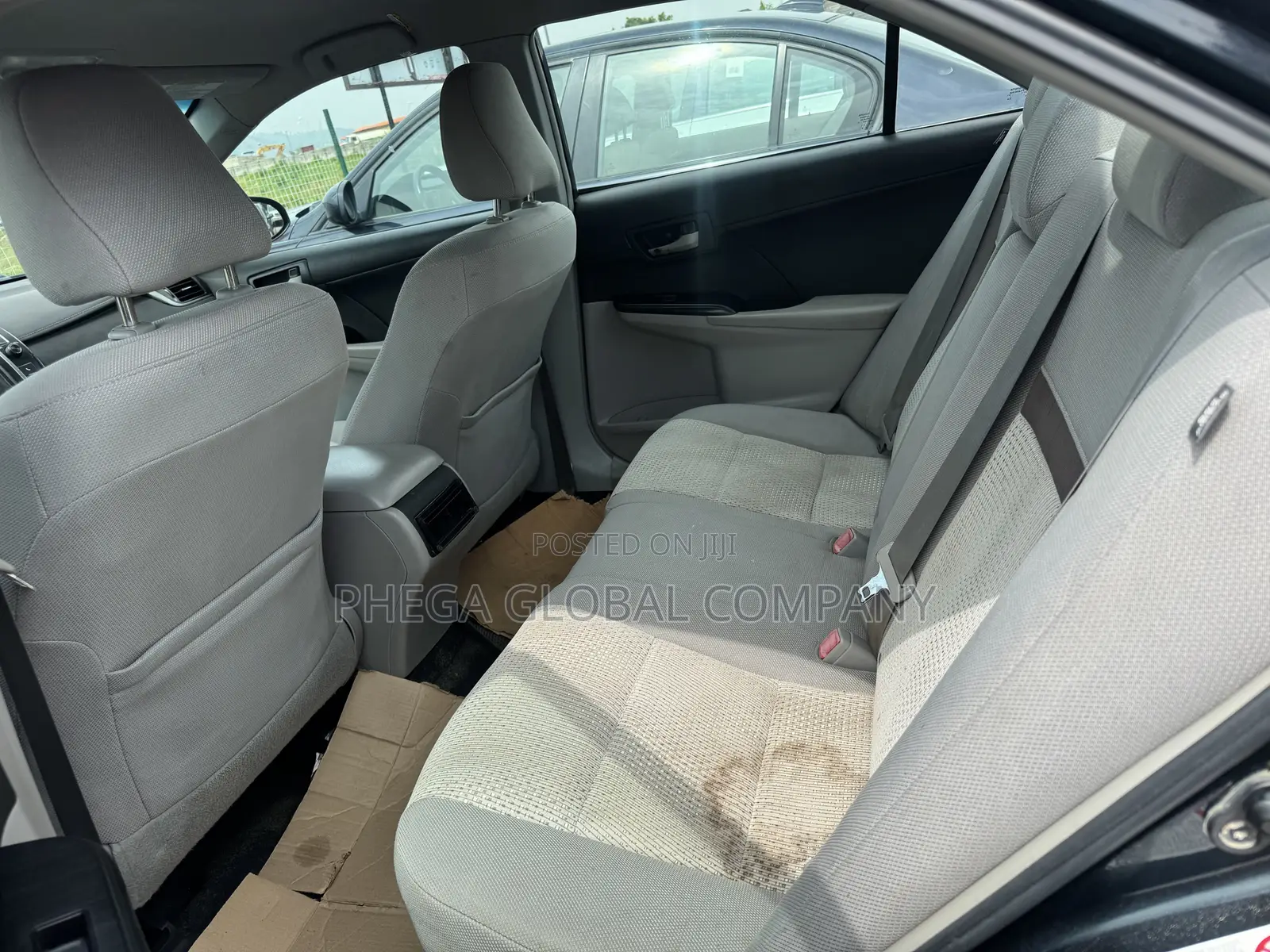 Toyota Camry LE 4dr Sedan (2.5L 4cyl 6A) 2013 Matt Black