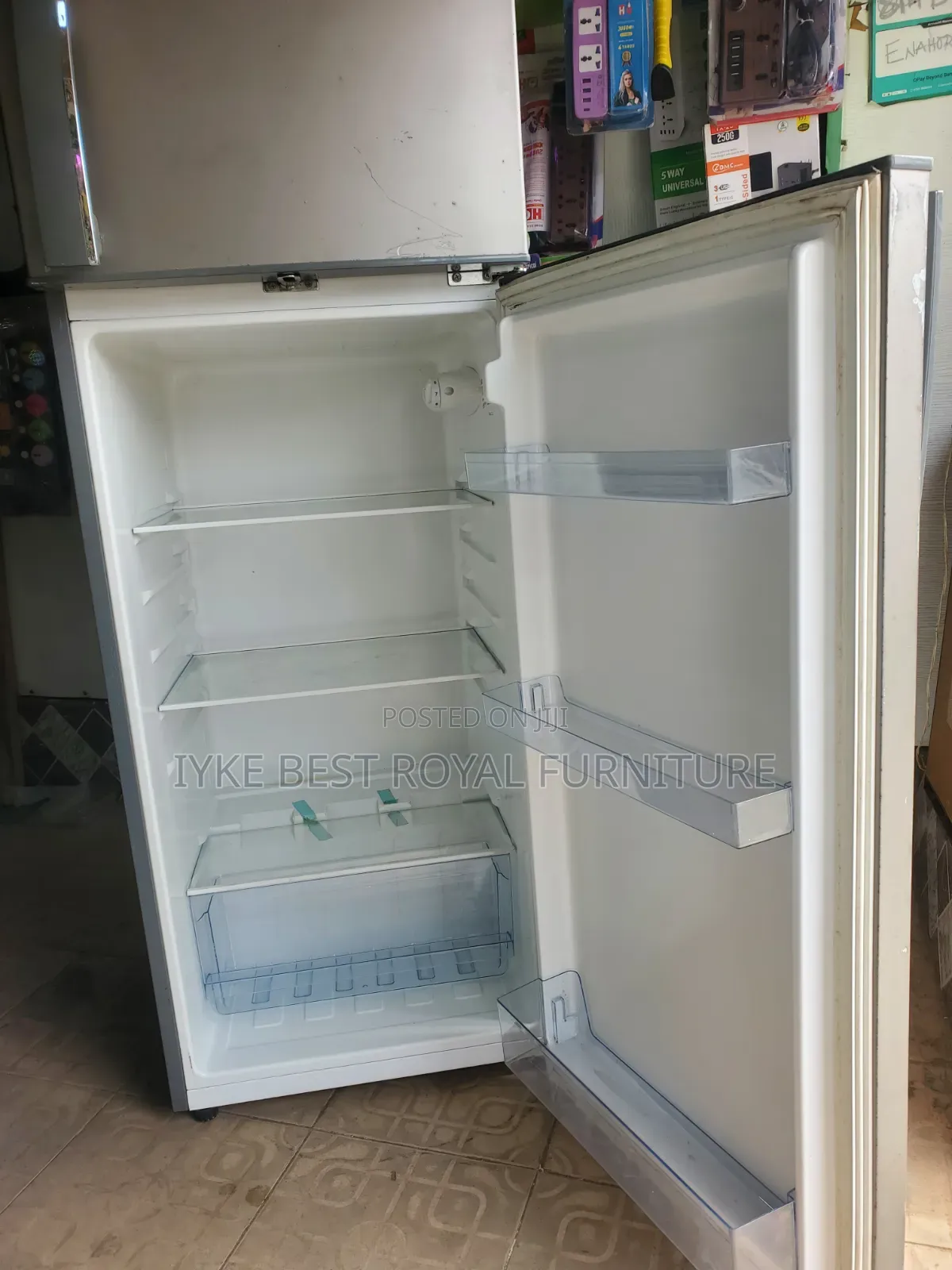 Brühm 225 L Refrigerator-Freezer