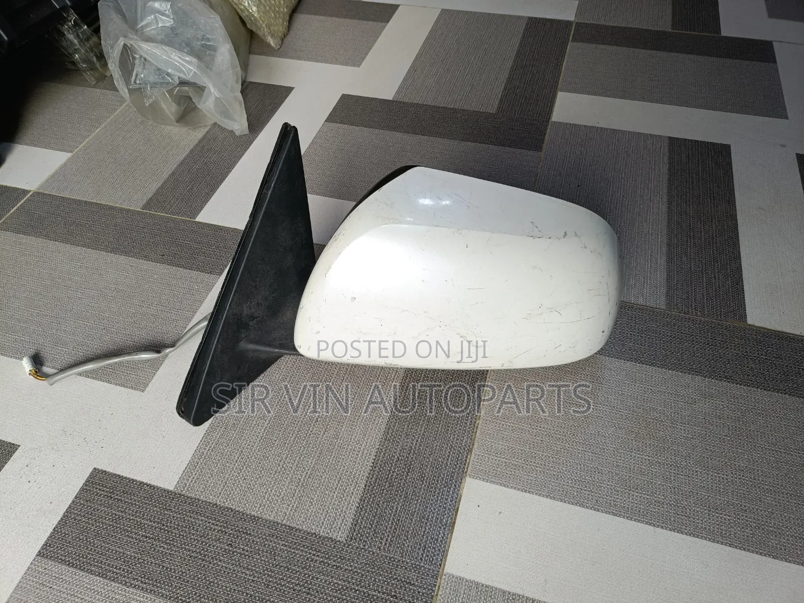 Side Mirror Toyota Highlander 2012 With Sensor and Pointer