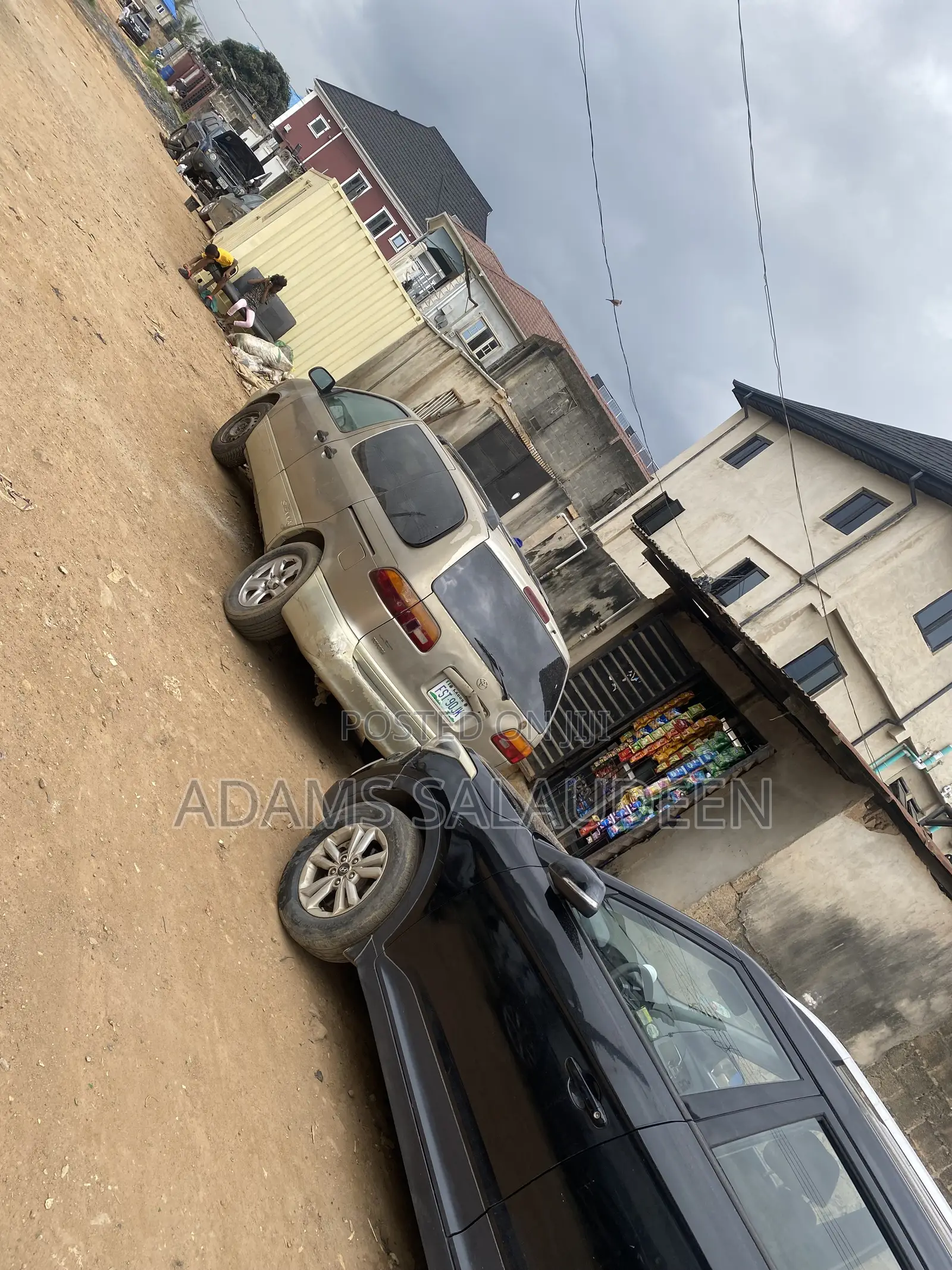 6bdrm House in Aderupoko for sale