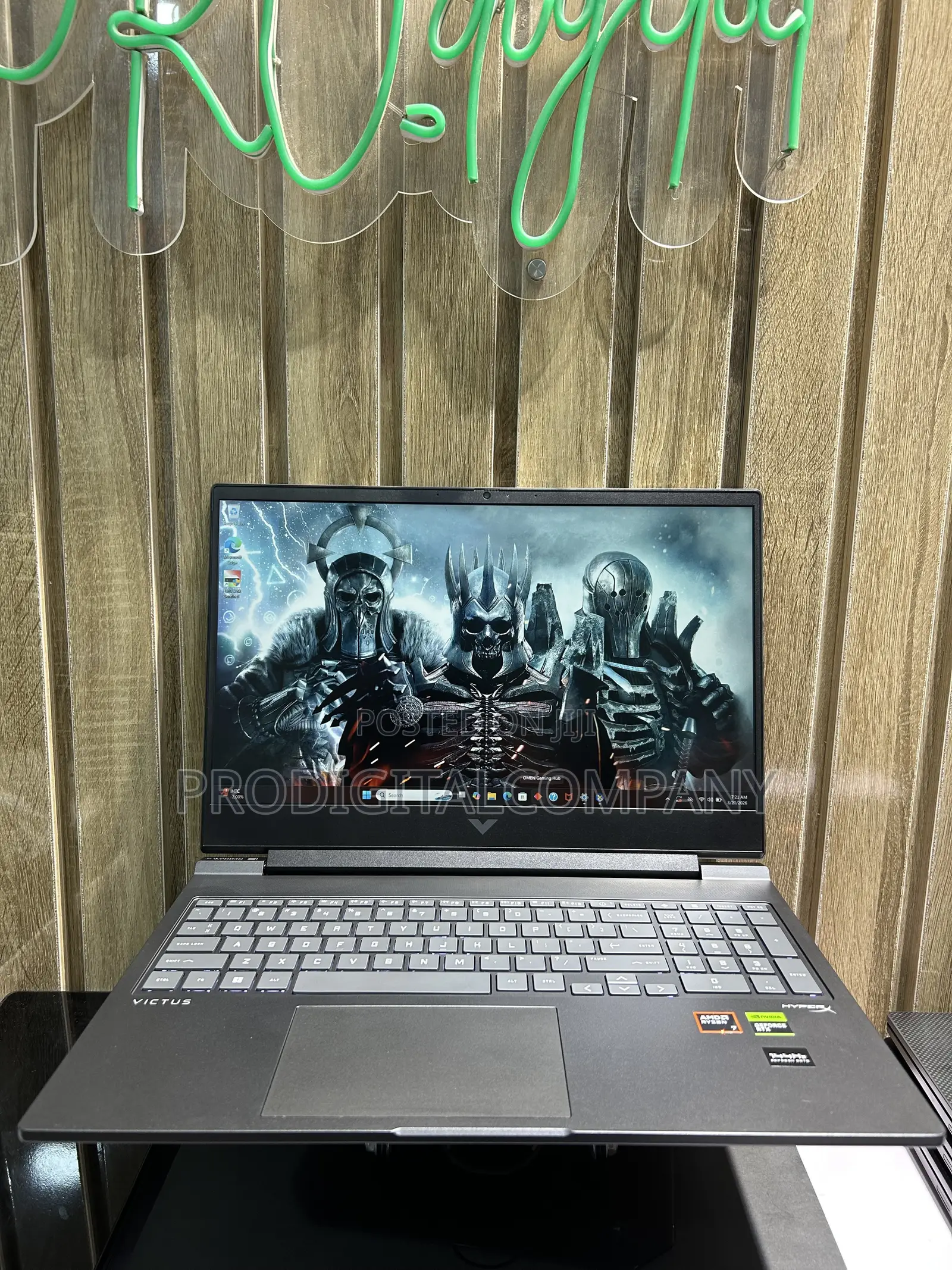 Laptop HP Victus 16 16GB AMD Ryzen 7 SSD 512GB