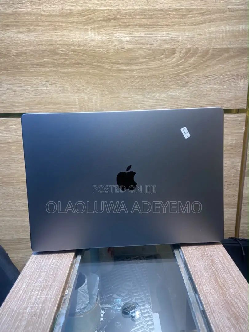 Laptop Apple MacBook Pro 2021 M1 Max 32GB Apple M1 Max SSD 2T