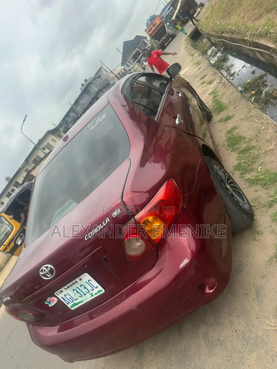 Toyota Corolla 2010 Red