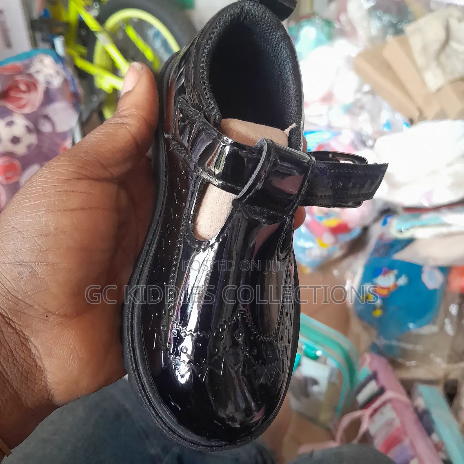Quality Black Shoe