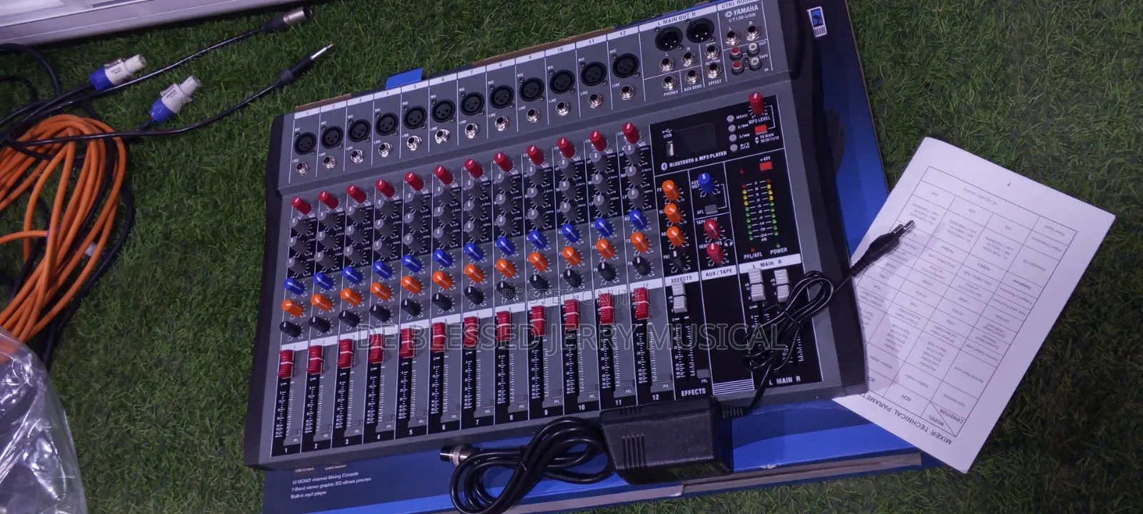 Yamaha 12 Channels Console Mixer BT USB EQ and Phantom Power