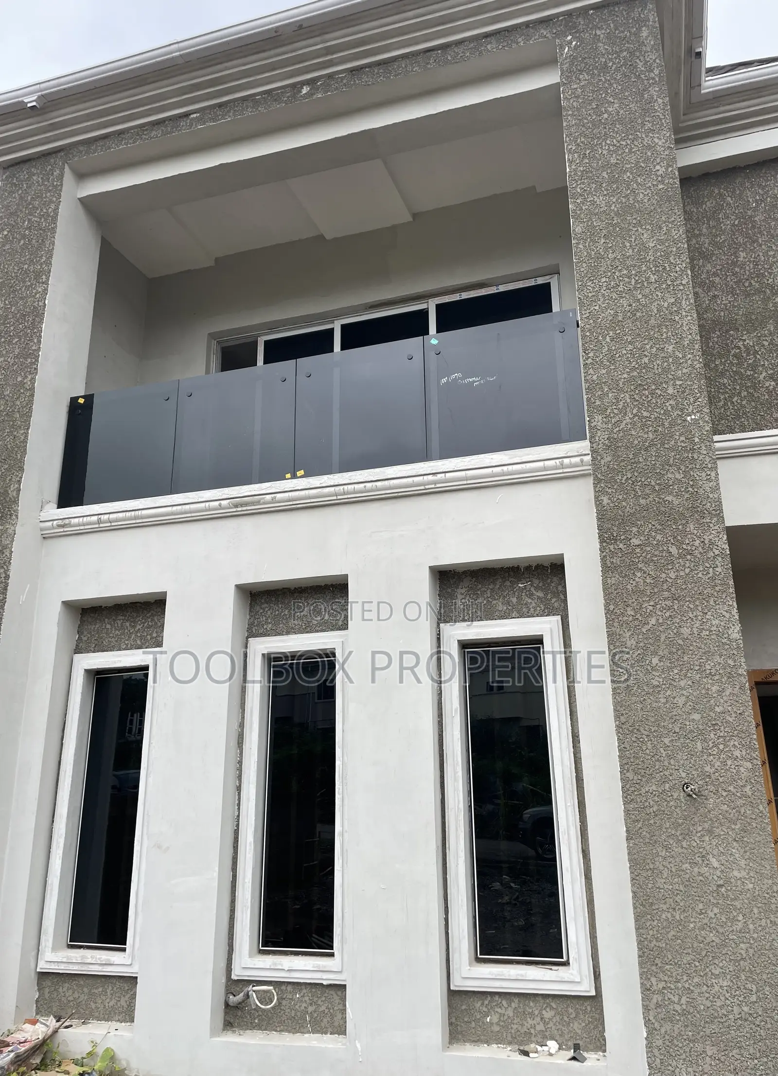 4bdrm Duplex in Carlton Gate, Akobo for sale