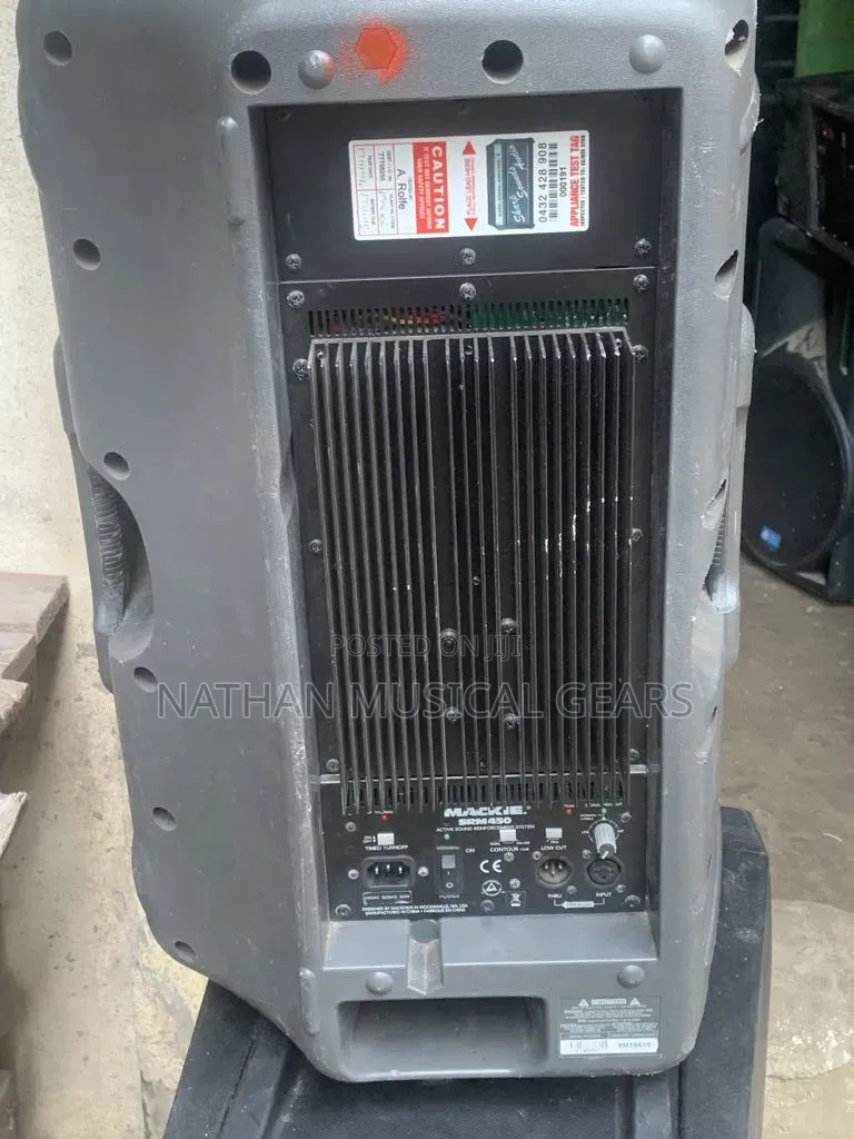 Mackie SRM450 12" Powered Speaker