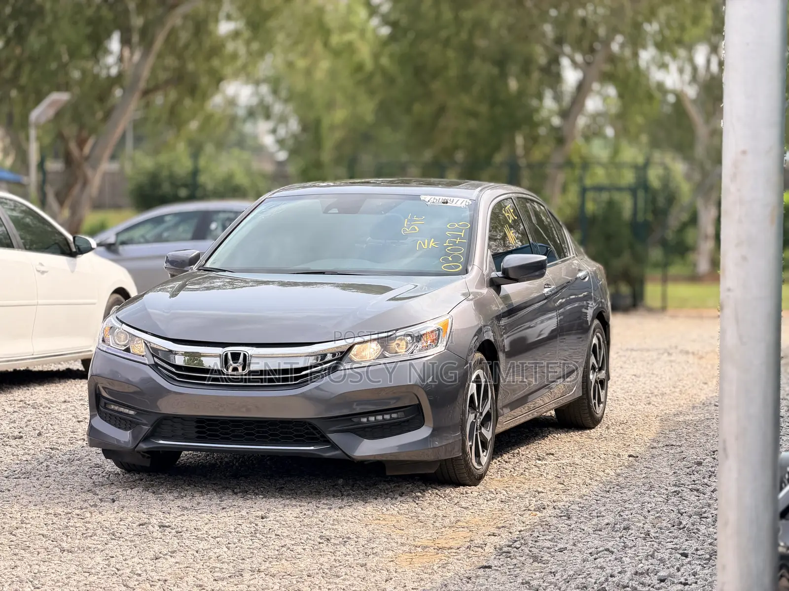 Honda Accord Touring V6 4dr Sedan FWD (3.5L 6cyl 6A) 2017 Gray