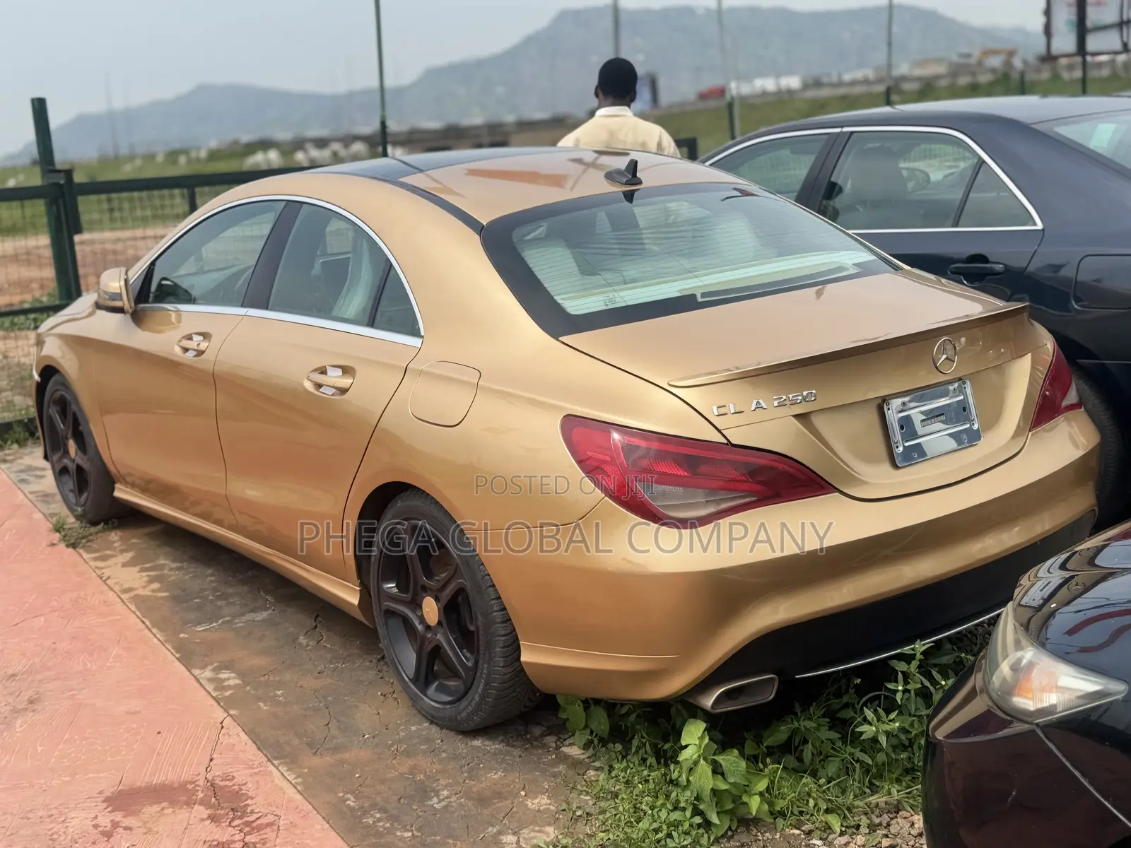 Mercedes-Benz CLA-Class CLA 250 Sedan 2014 Gold