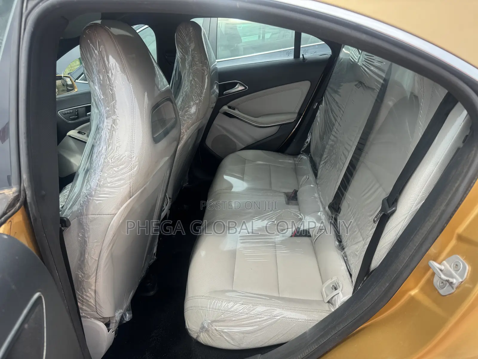 Mercedes-Benz CLA-Class CLA 250 Sedan 2014 Gold